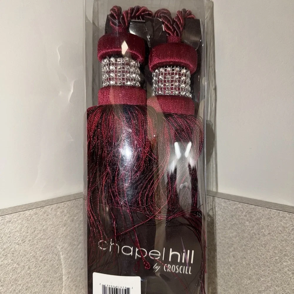 Croscill Chapel Hill Tower Tassels Curtain Tiebacks Set of 2 Garnent Rhinestones